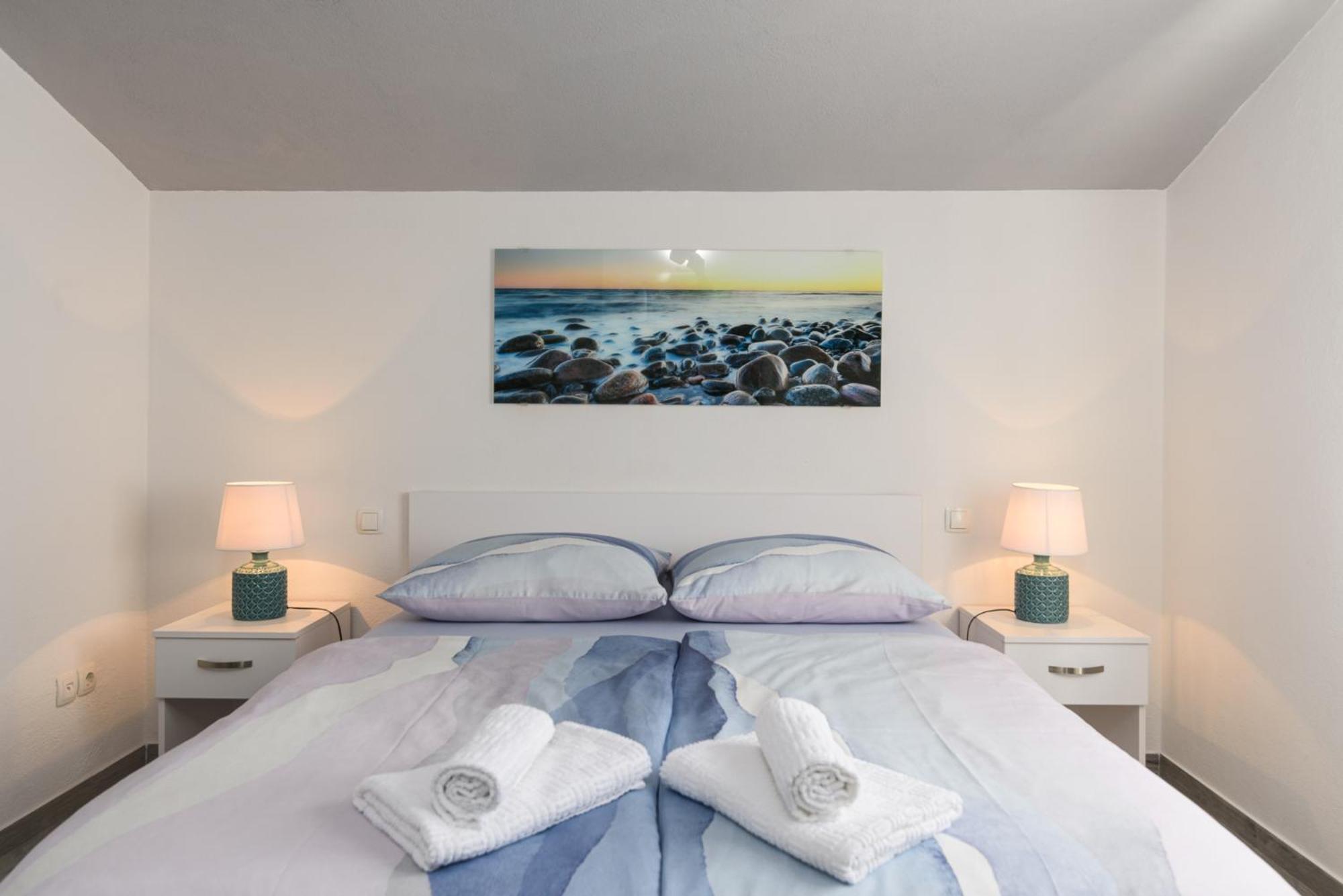 Rooms Anna Trogir Eksteriør bilde