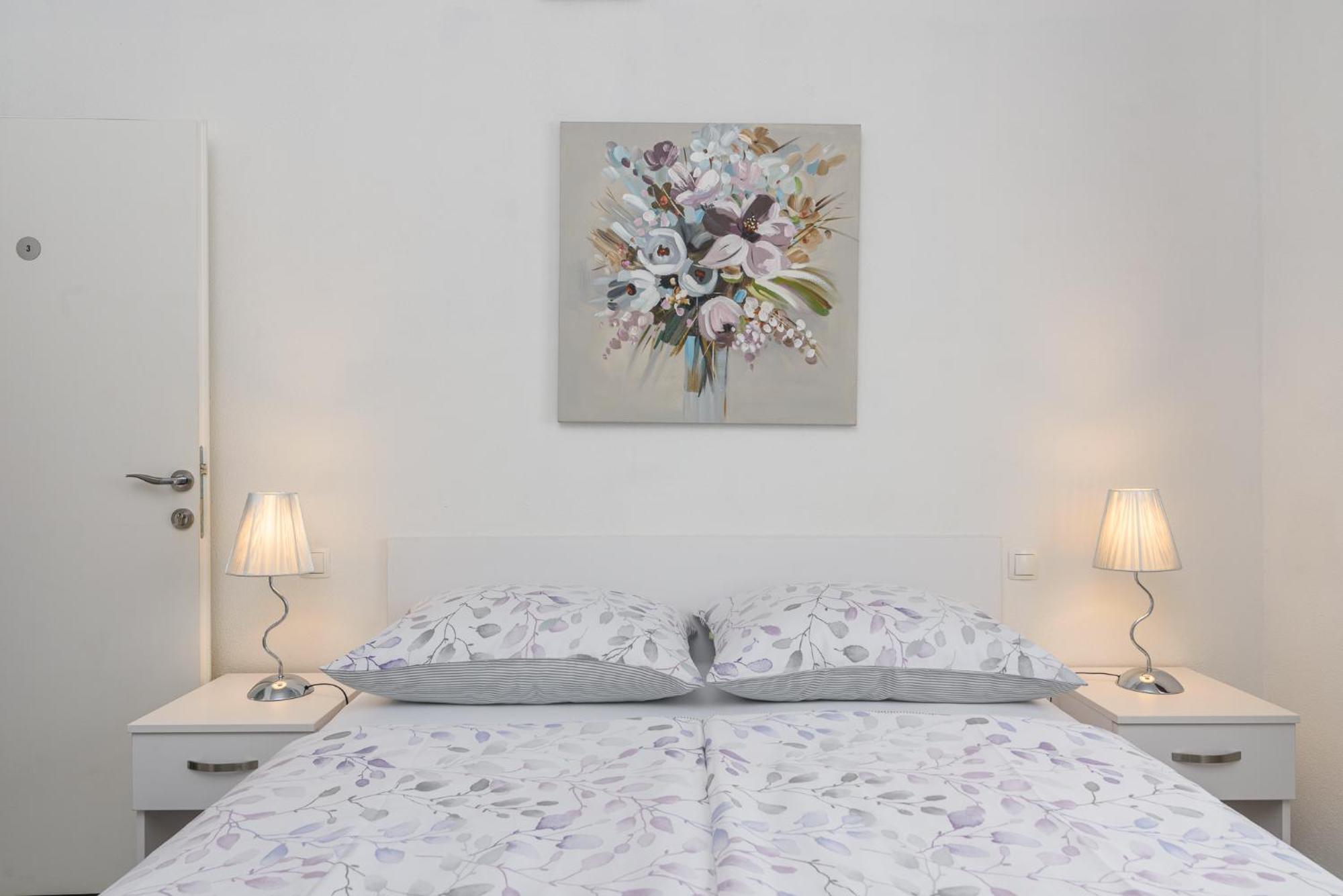 Rooms Anna Trogir Eksteriør bilde